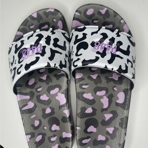 P448 Slides, size 38, Excellent Condition